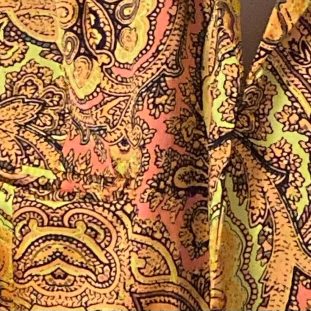 Handmade silk paisley blazer one of a kind. - Picture 6 of 12